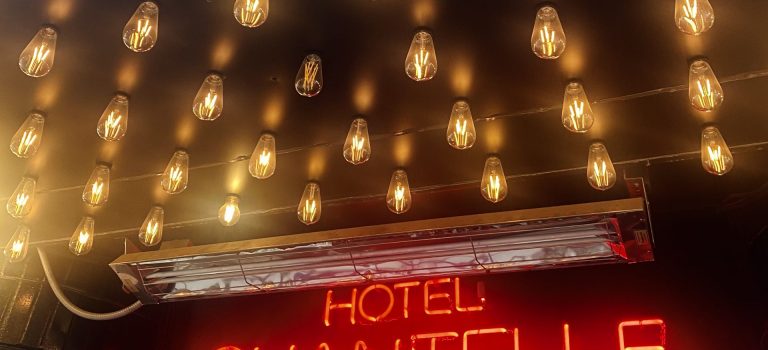 Hotel Chantelle Rooftop Restaurant – New York City